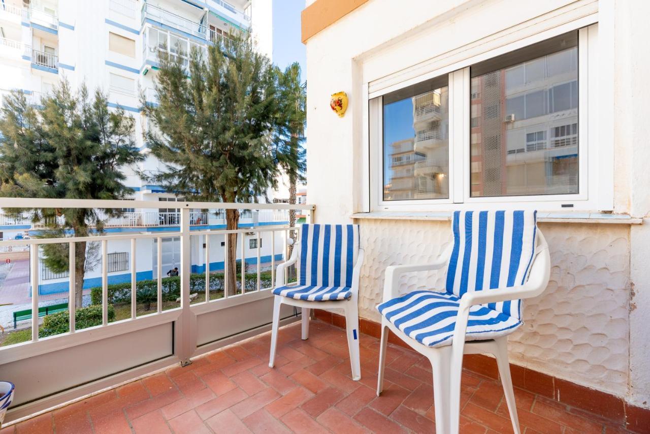 Seafront Apartment Torre Del Mar Exterior photo